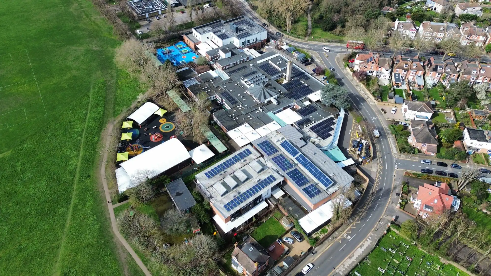Selce runs community share offer for school heat pump