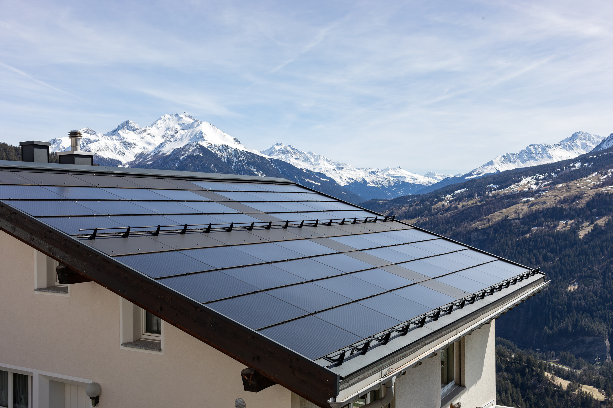 Local energy co-op model takes off in Switzerland