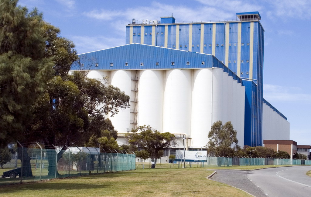 Australian grain co-op CBH predicts bumper harvest after investment