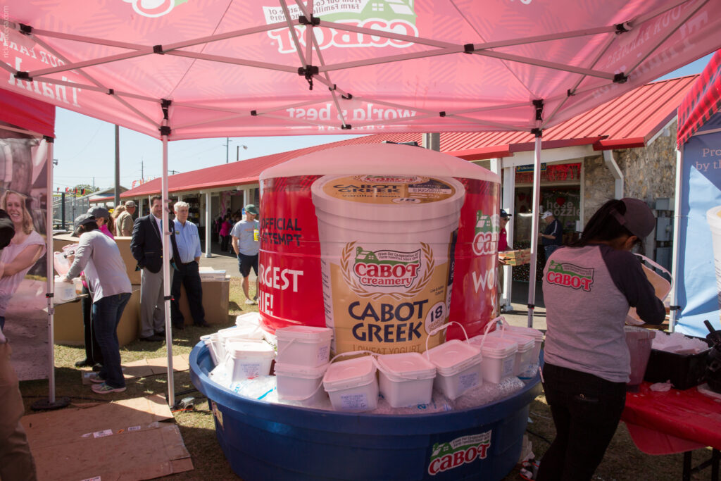Cabot Creamery Coop feeds the hungry with a worldrecord smoothie Co