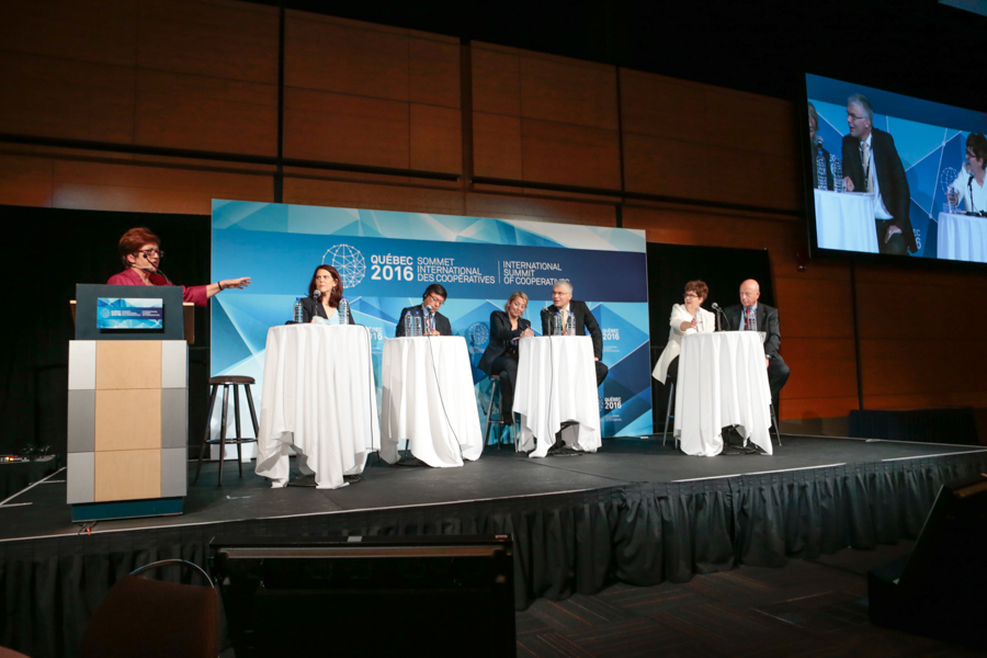 Dame Pauline Green, Amy Coughenour Betancourt, Carlos Ernesto Acero, Florence Raineix, Andreas Kappes, Anne Gaboury and Mully Dor.